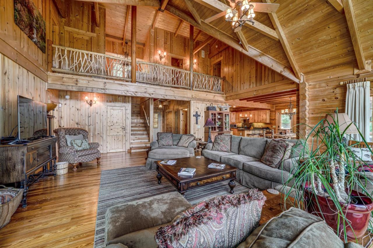 Log Haven Villa Dawsonville Exterior photo